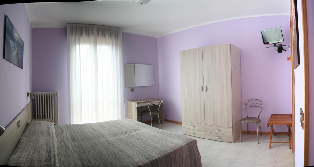 Albergo Esperia Tabiano Terme Oda fotoğraf