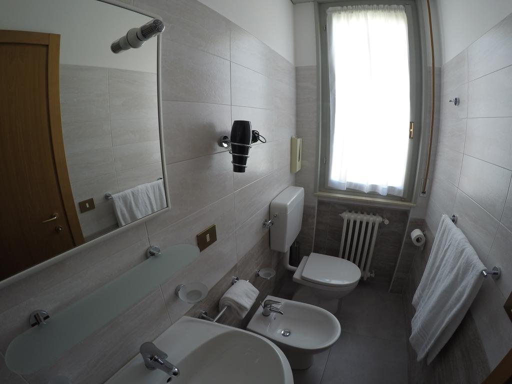 Albergo Esperia Tabiano Terme Dış mekan fotoğraf