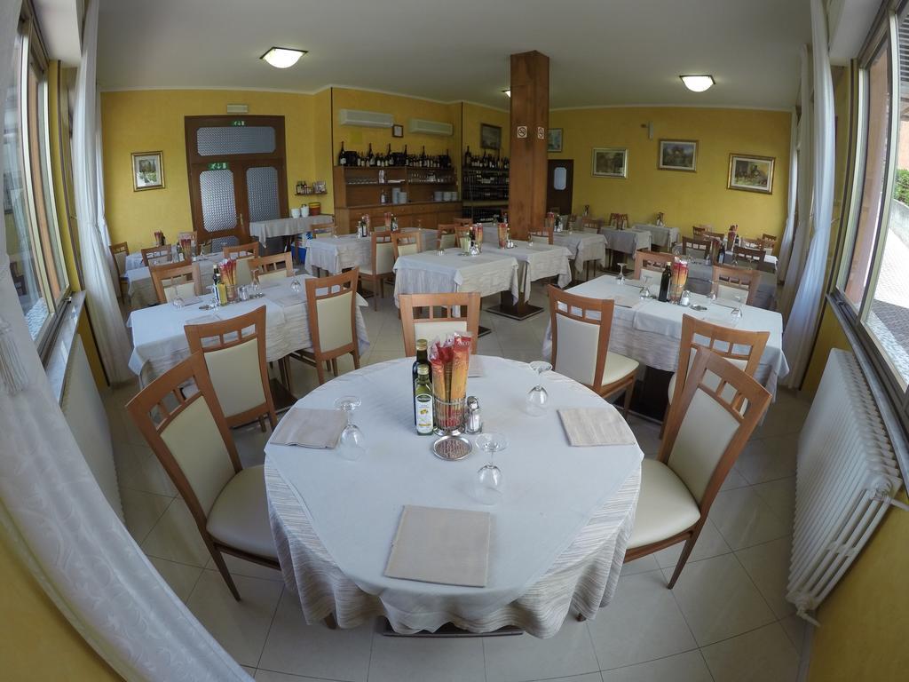 Albergo Esperia Tabiano Terme Dış mekan fotoğraf